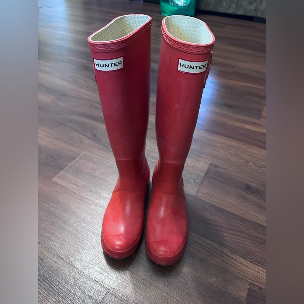 Hunter red rain boots tall size 7